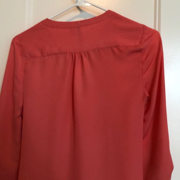 Lauren Conrad Coral and Gold Button Up Blouse - Picture 3 of 3